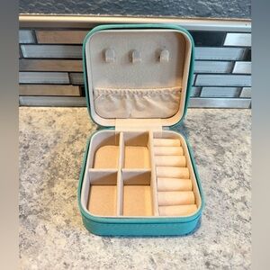 Turquoise/Mint Travel Jewelry Organizer